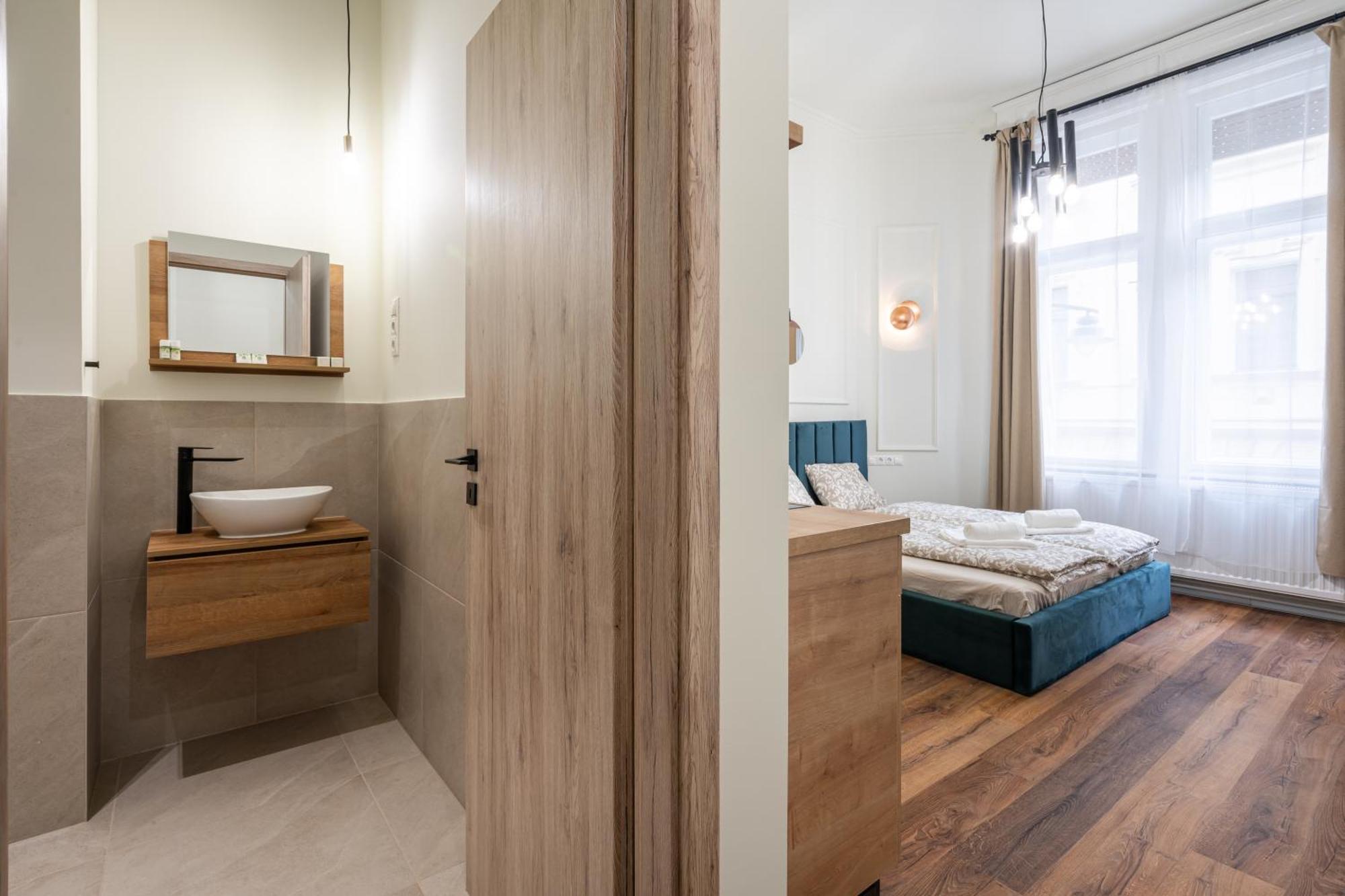 Brody 46 Boutique Rooms بودابست المظهر الخارجي الصورة