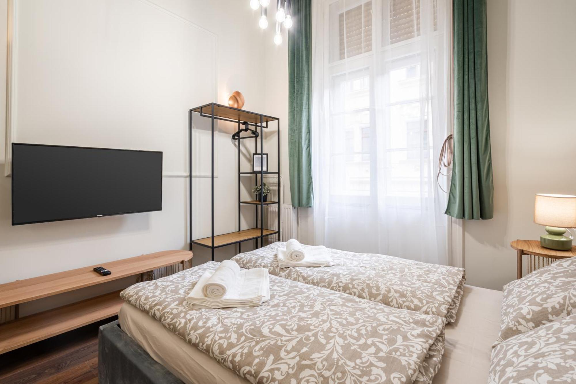 Brody 46 Boutique Rooms بودابست المظهر الخارجي الصورة